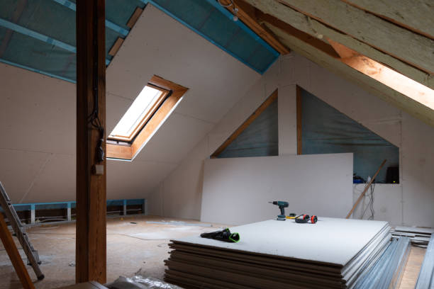Best Types of Insulation in Man, IL